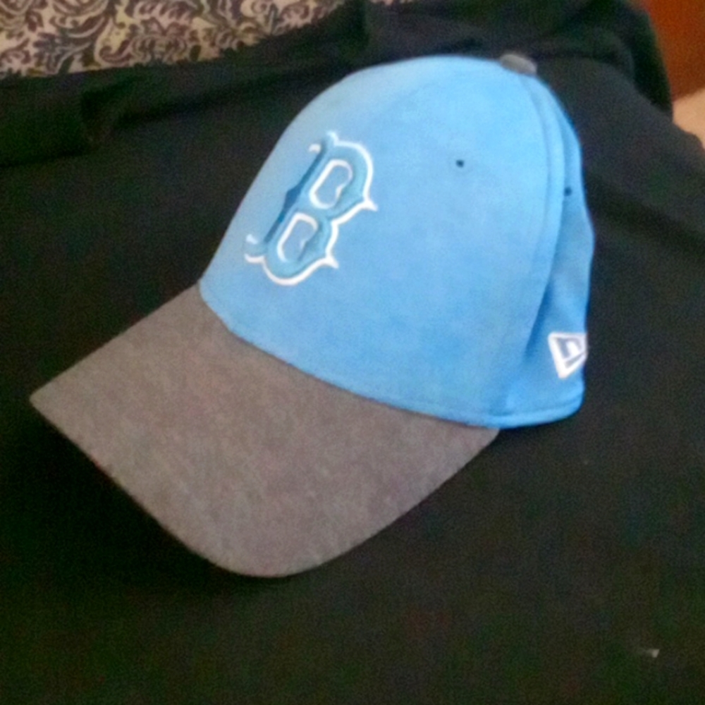 Unique Boston Red Sox cap